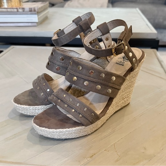 Boutique, Chic, Boho Women's Brown/Tan Wedge Sandals Size 9. - Picture 7 of 14